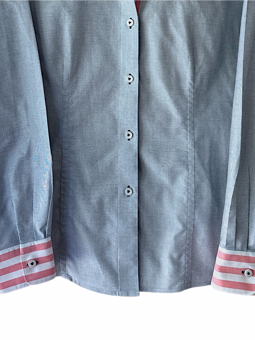 FOXCROFT NWOT BUTTON DOWN LIGHT BLUE SHIRT STRIPED CUFFS & PLACKET NO IRON | 12 - Picture 5 of 11